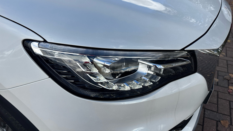 MG Hs 1.5 T-GDI Exclusive 5dr Petrol Hatchback